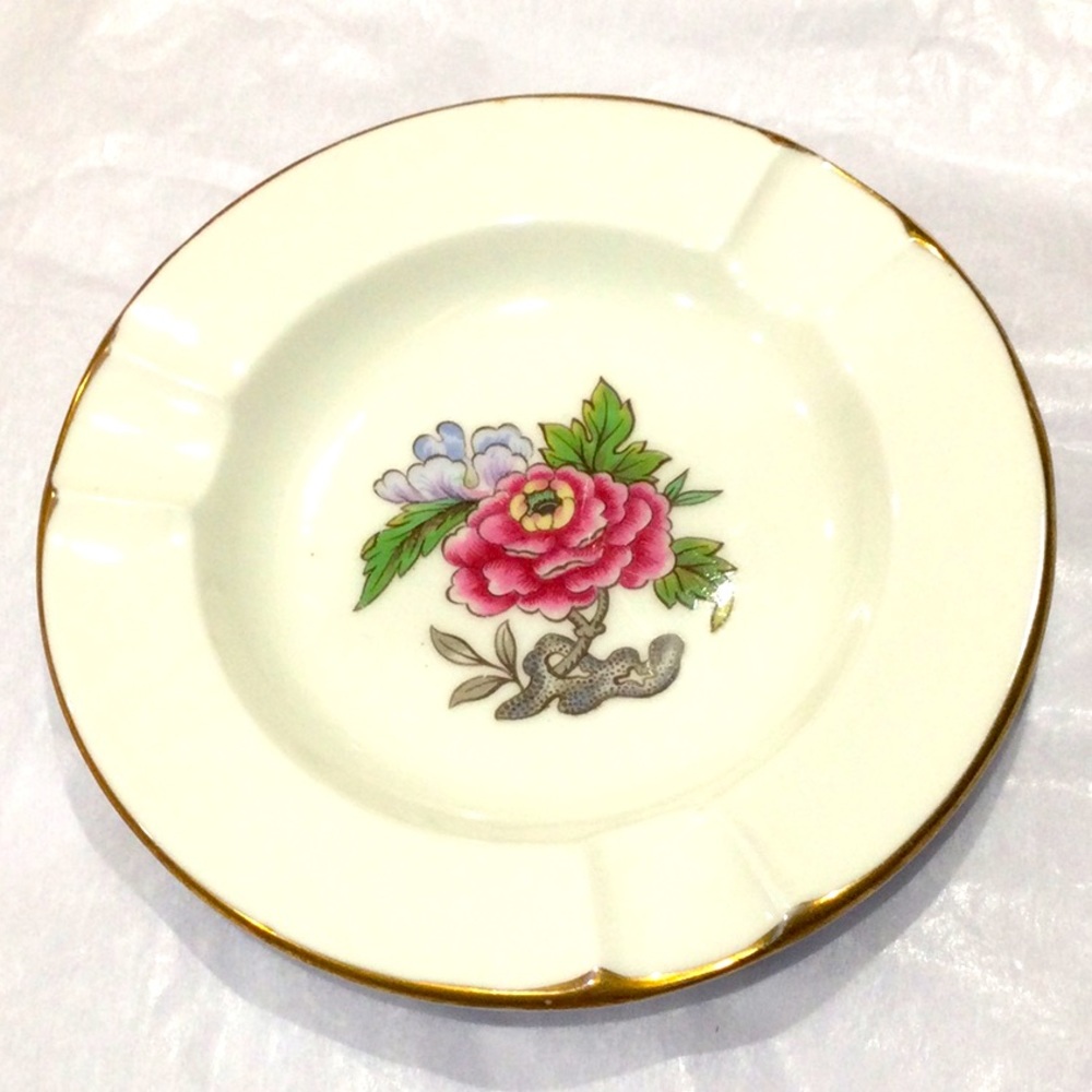 Wedgwood “Cathay” bone china ashtray EUC